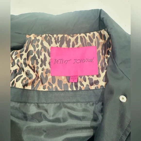 Betsy Johnson Women’s S Black Ruffle Trim Trench Coat‎ Adjustable Waist - Picture 9 of 14